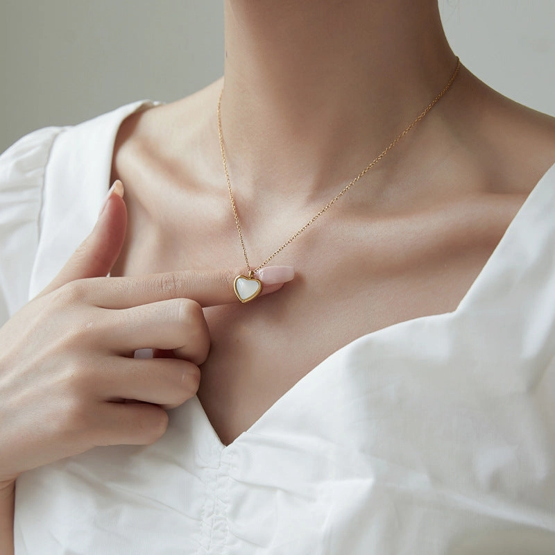 Wholesale Red Agate Heart Shape Love Collarbone Chain Necklace