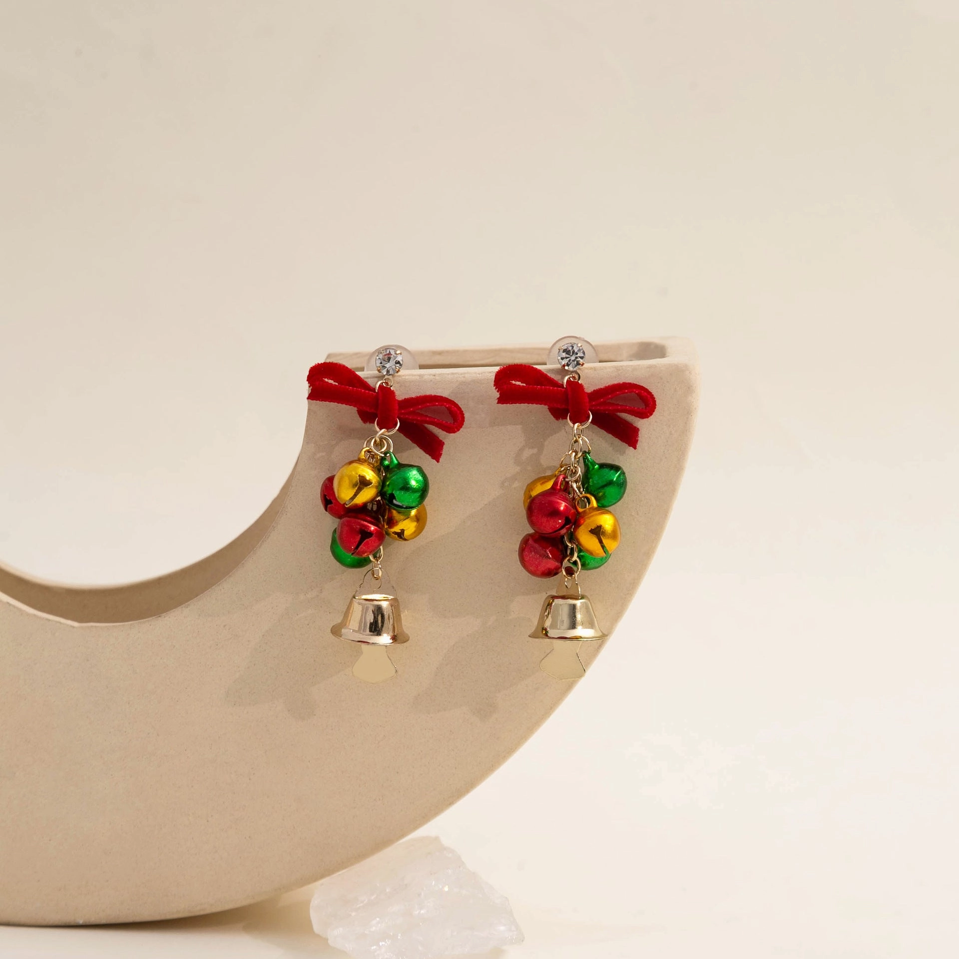 Wholesale Red and Green Color Flower Creative Bell Tassel Christmas Carnival Earrings
