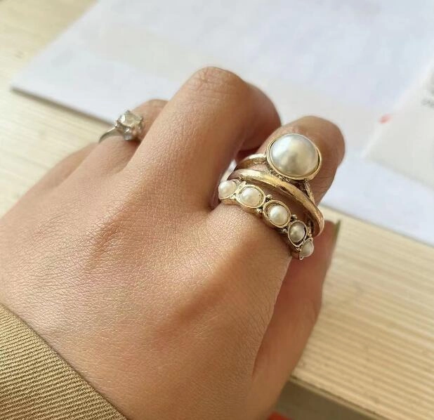 Wholesale Retro Creative New Large Pearl Inlaid Diamond Open Ring