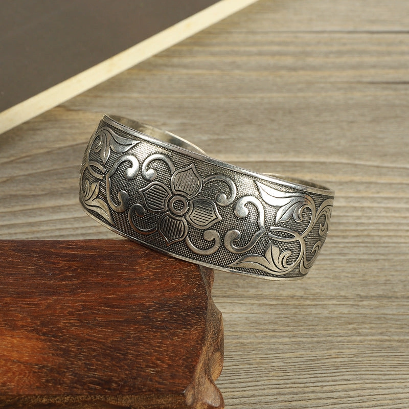 Wholesale Retro Ethnic Style Silver Bracelet