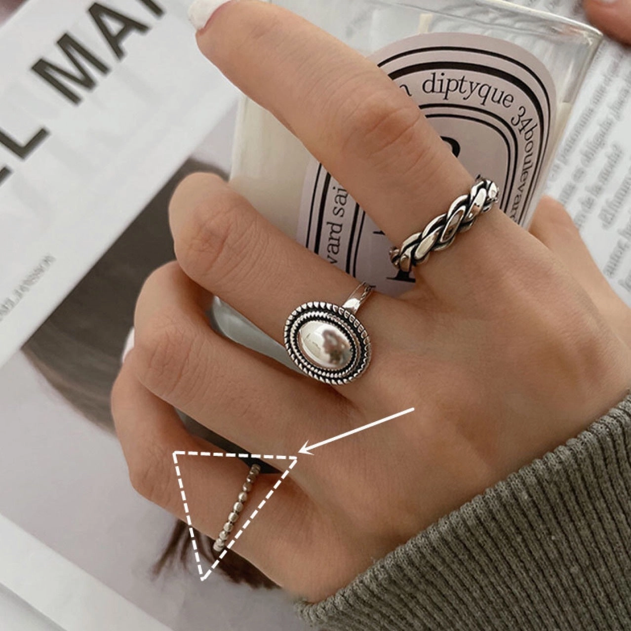 Wholesale Retro fashion oval geometric twist open ring