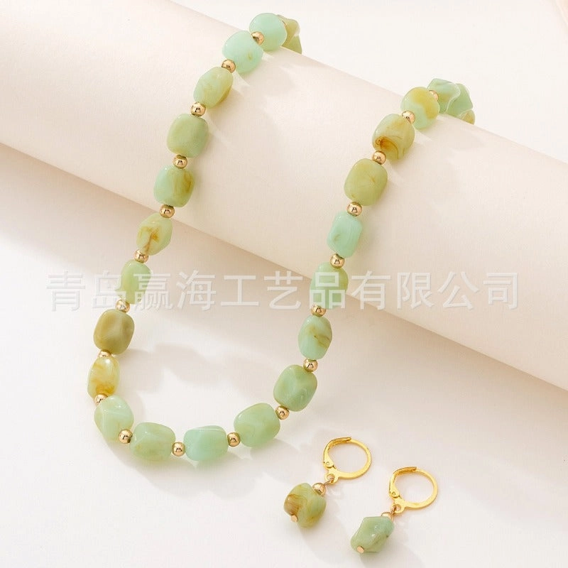 Wholesale Retro Fashion Style Bohemian Acrylic Imitation Jade Necklaces