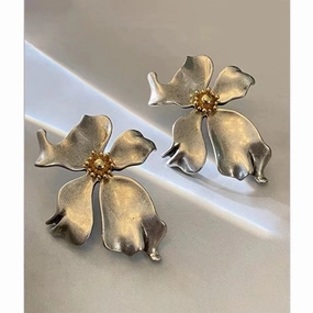 Wholesale Retro flower earrings metal Hong Kong style exaggerated earrings