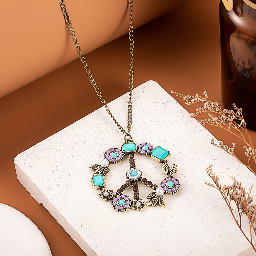 Wholesale Retro Personalized Jewelry Pearl Flower Necklace