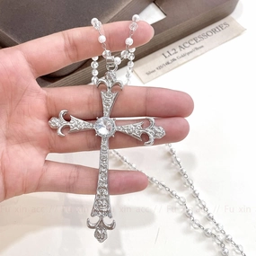 Wholesale Retro Punk Subculture Y2K White Crystal Cross Zircon Retro Gothic Star Mans Necklace