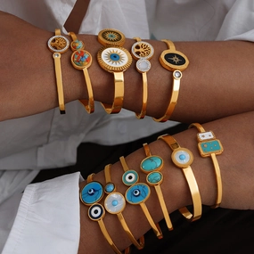 Wholesale Retro Titanium Steel Drip Oil Octagram Open Stretch Female Bracelet