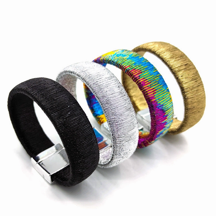 Wholesale Rhinestone Magnet Buckle Leather Bracelet