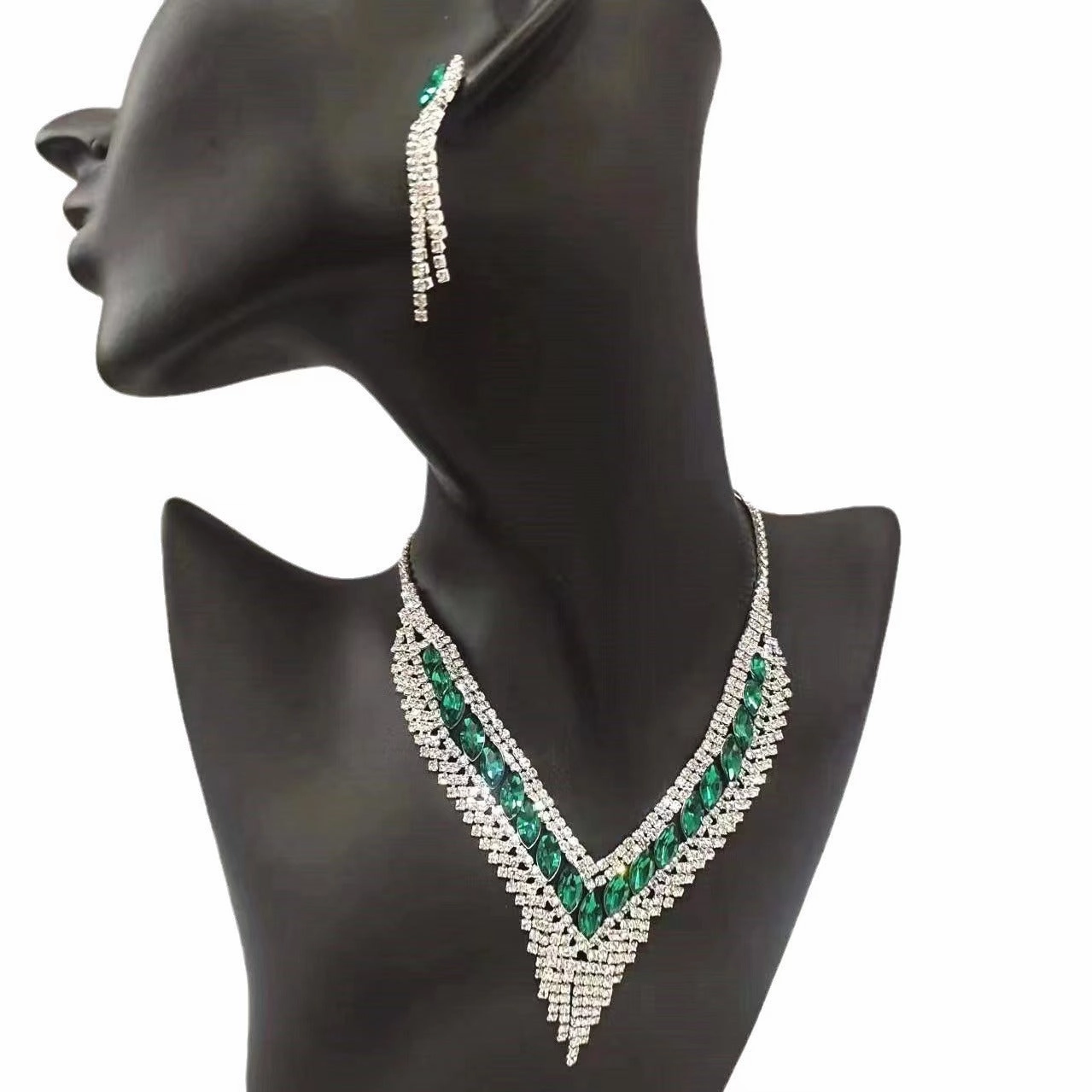 Wholesale Rhinestone Tassels Full of Claw Chains Clavicle Chains