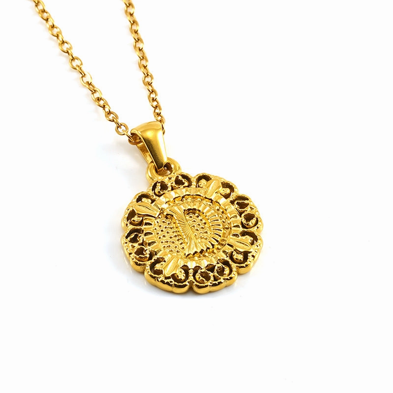 Wholesale Round 26 letter necklace pendant clavicle chain