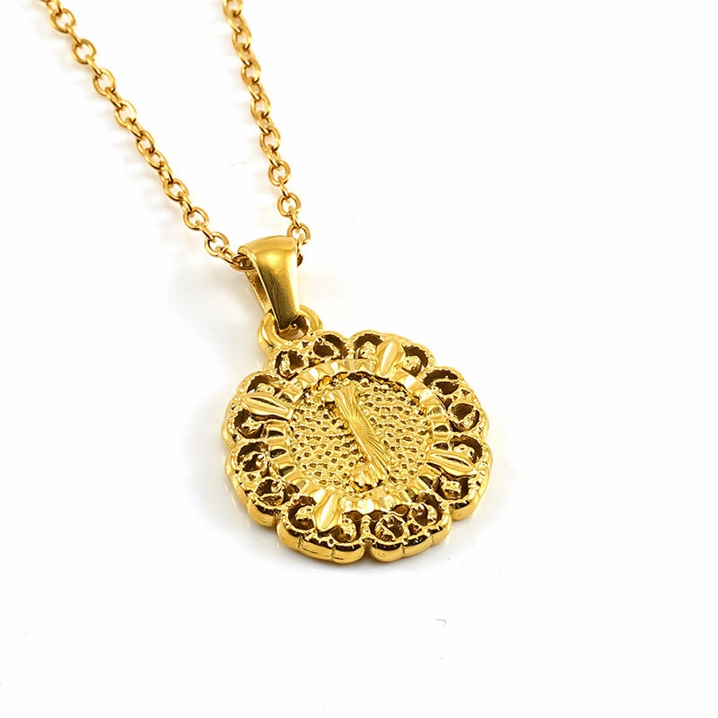 Wholesale Round 26 letter necklace pendant clavicle chain
