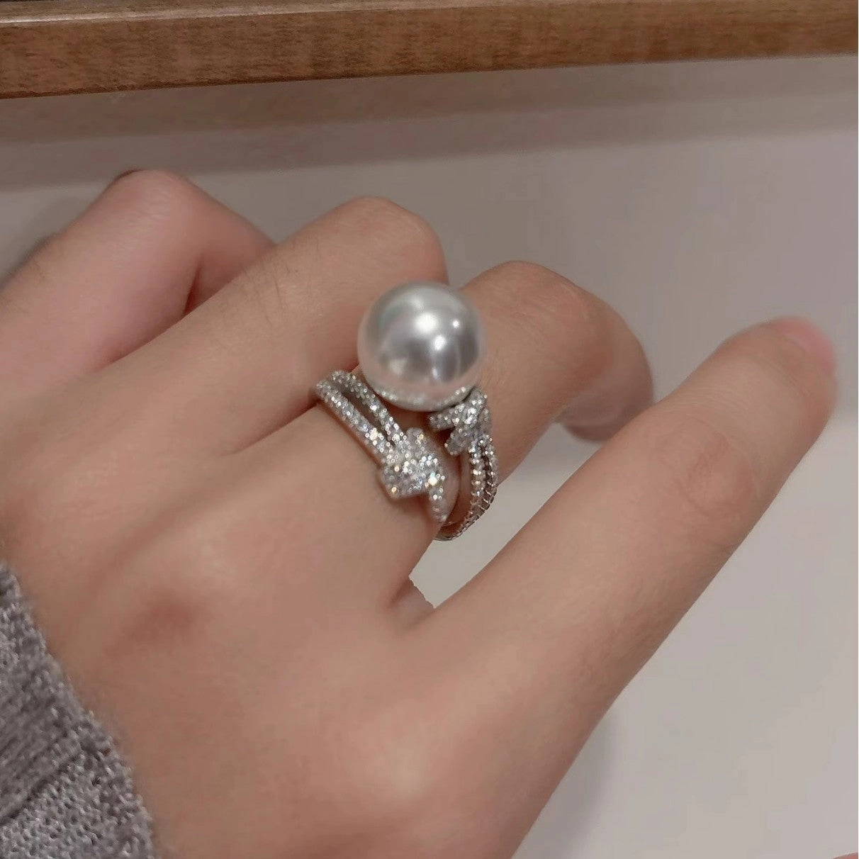 Wholesale S925 Silver Heavy Industry Full Diamond Winding White Single Pearl Ring Women's  Open Ring
