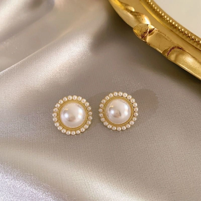 Wholesale s925 silver needle niche high-end female temperament earrings