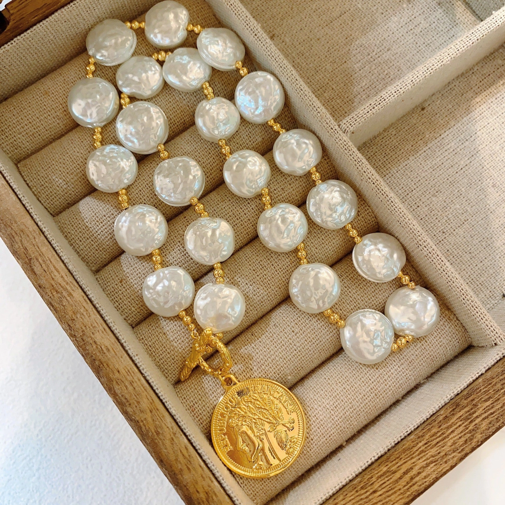Wholesale Silver Grey Round Pearl Sweater Necklace