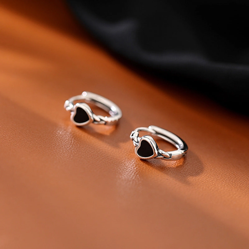 Wholesale Silver Needle Black Heart Hoop Earrings