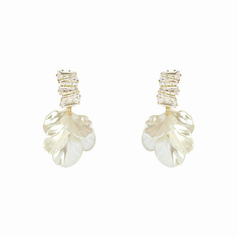 Wholesale Silver Needle Copper Micro-Inlaid Zirconia Petal Earrings