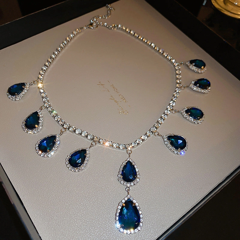Wholesale Silver Needle Teardrop Diamond Sapphire Blue Earrings and Necklace Set