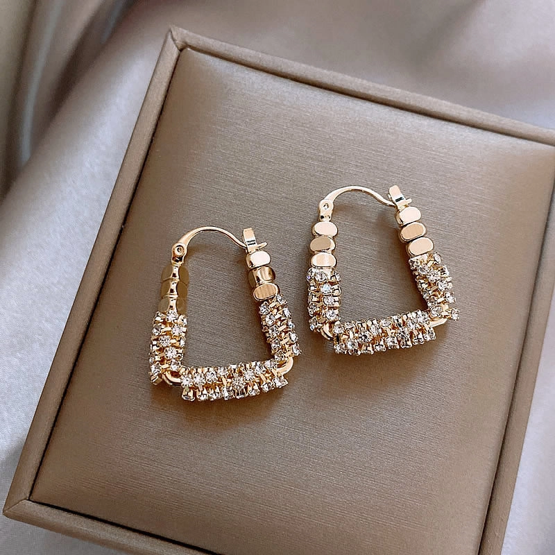 Wholesale Silver square ear buckle niche design light luxury high-grade earrings exquisite unique diamond ring earrings