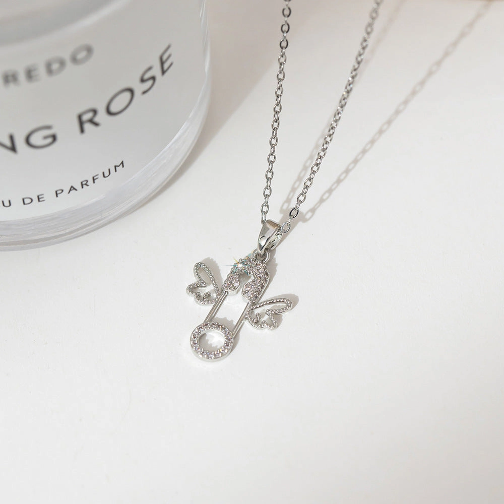 Wholesale Simple and Color Preserving Titanium Steel Women's Versatile Niche High End Exquisite Light Luxury Versatile Simple Necklace