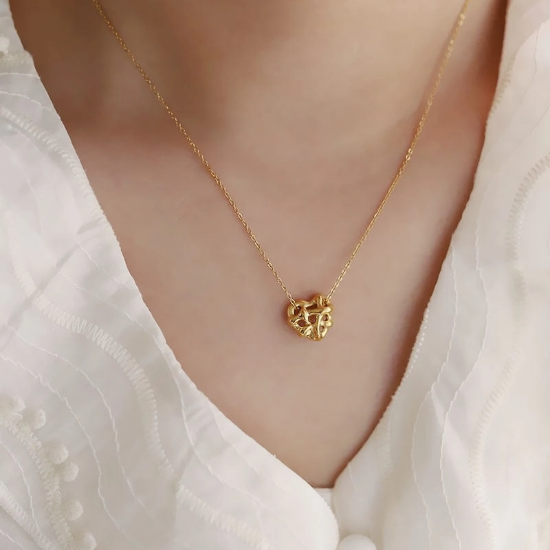 Wholesale Simple Braided Heart Titanium Steel Necklace