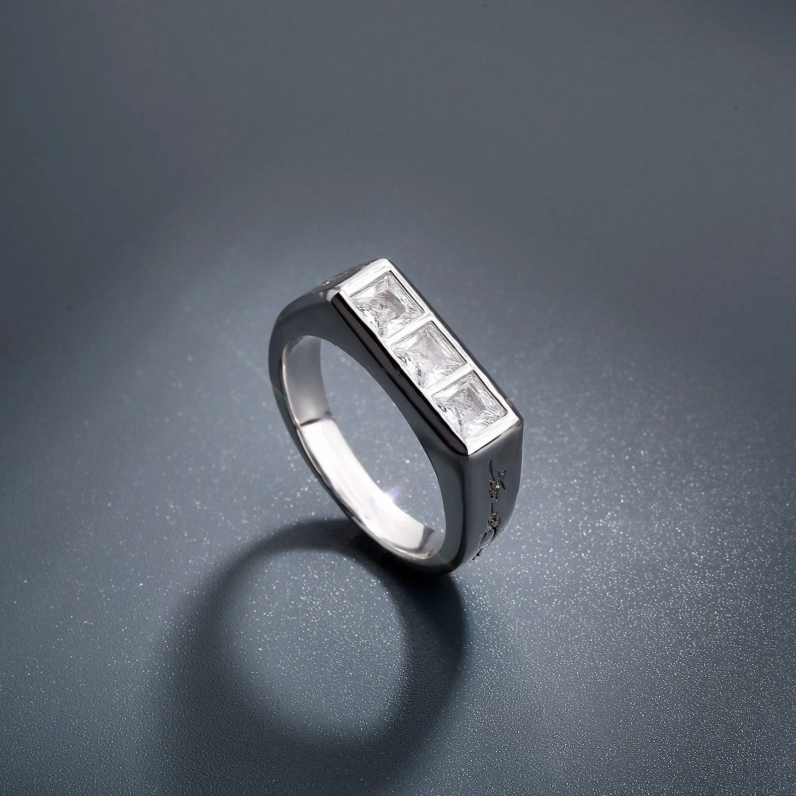 Wholesale Simple copper inlaid zircon personalized high-grade texture sugar cube diamond ring