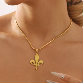 Wholesale Simple Geometric Design Exquisite Titanium Steel Necklace
