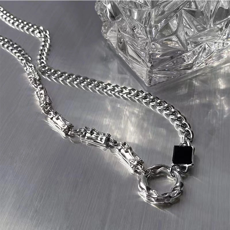 Wholesale Simple handsome men's hip-hop neutral style clavicle chain