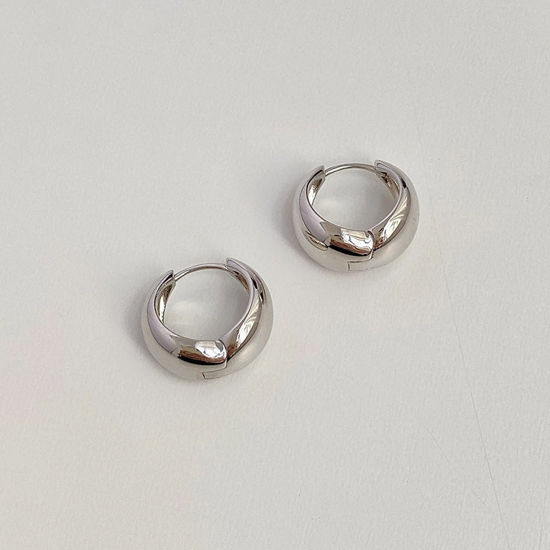 Wholesale Simple oval silver needle earrings