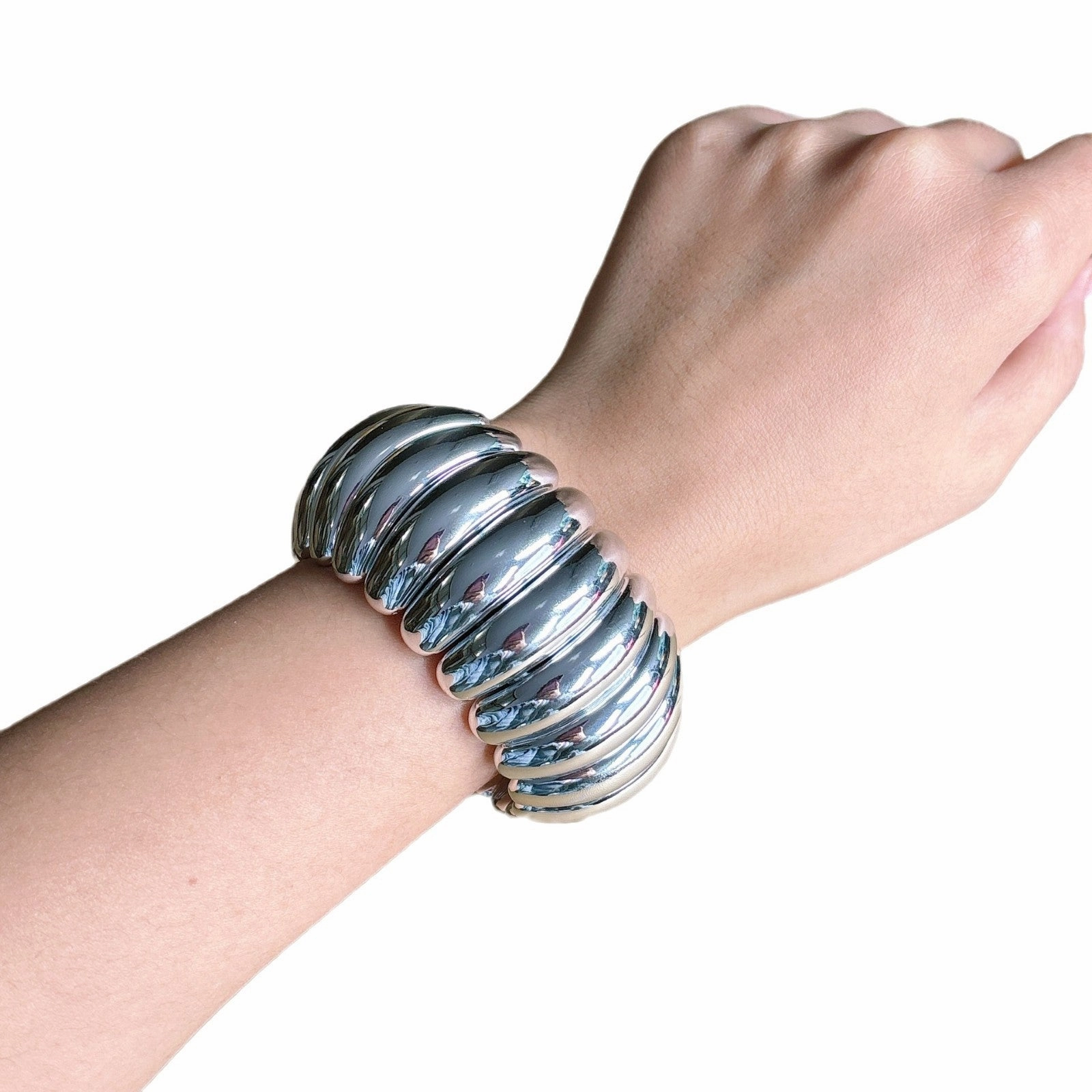 Wholesale simple spiral snake ring personality fashion bracelet