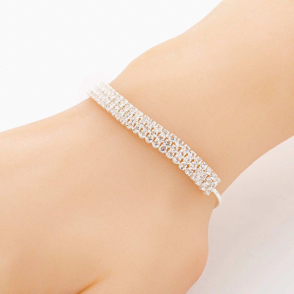 Wholesale Simple Telescopic Rhinestone Claw Chain Adjustable Bracelet