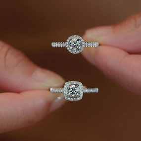Wholesale Simulated Moissanite Round and Square One Carat Ring