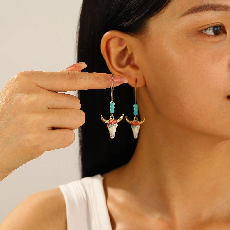 Wholesale Small ethnic style personalized bull head earrings