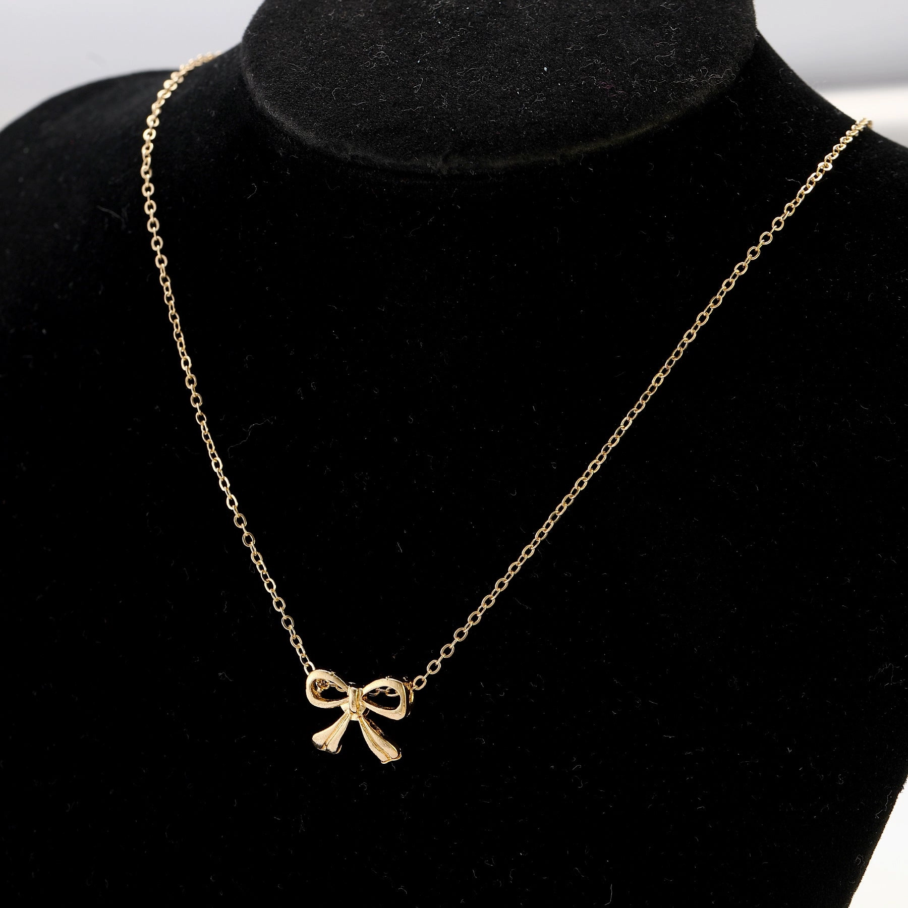 Wholesale Small fresh and cute creative bow necklace