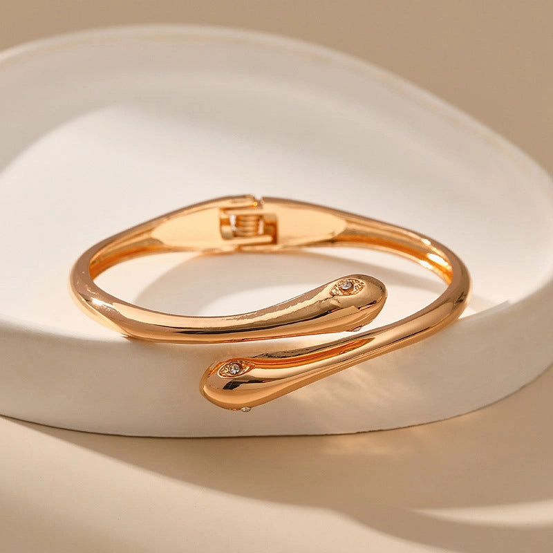 Wholesale Snake-shaped Open Metal Texture Bracelet
