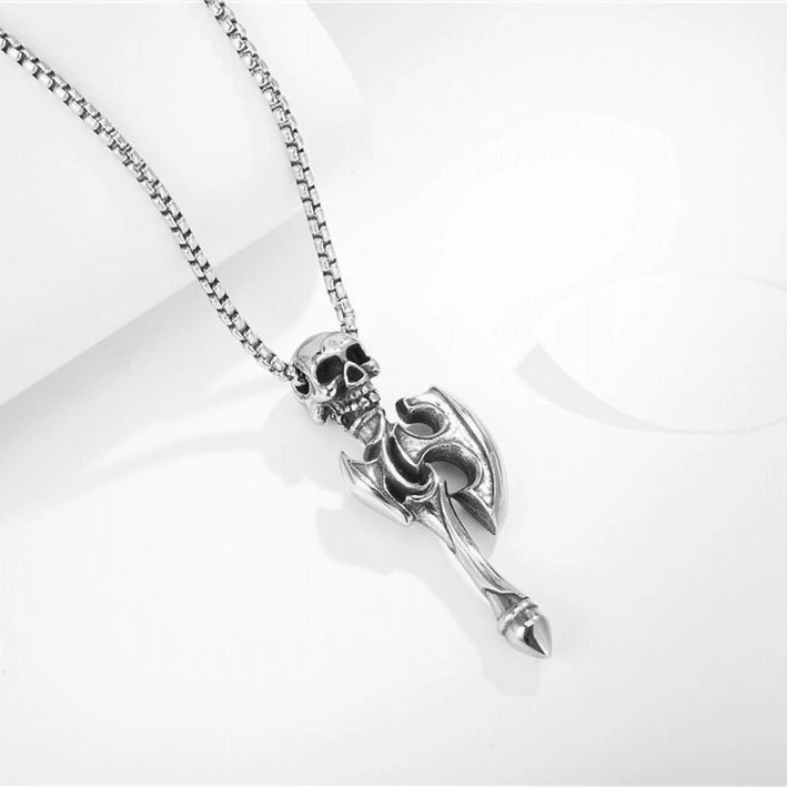 Wholesale Solid men's domineering axe vintage necklace