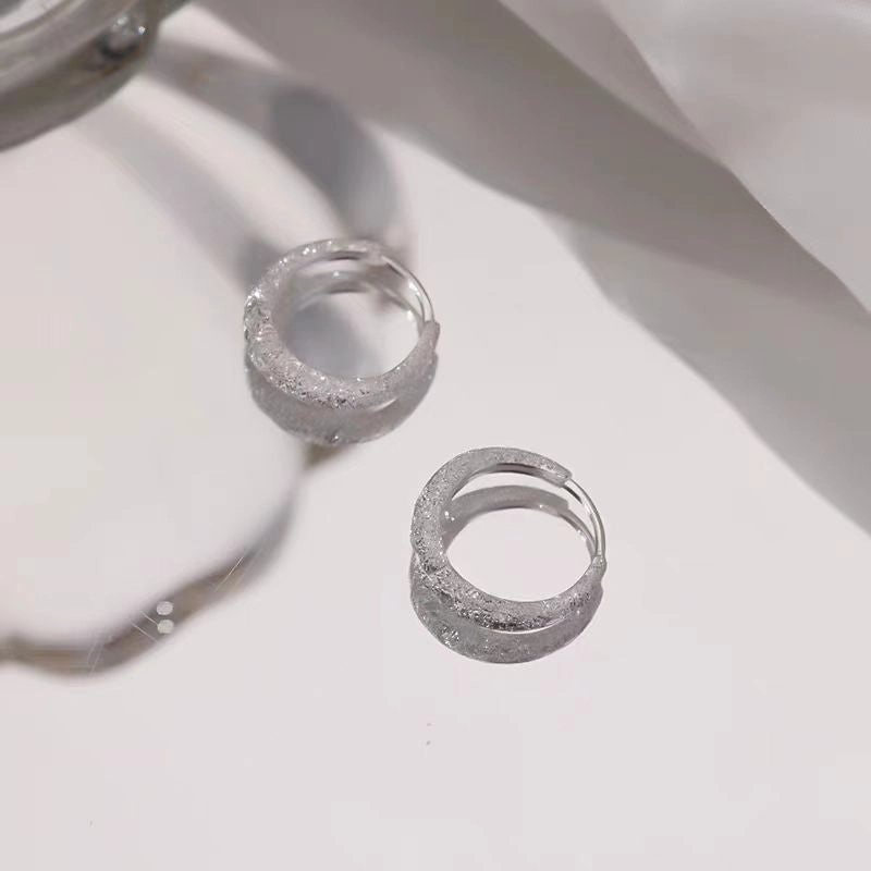 Wholesale Sparkling earrings, ear clips, niche design, earrings, frosted