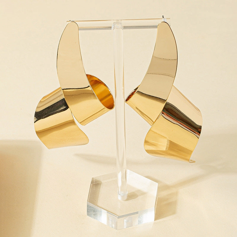Wholesale Spiral Large Size Exaggerated Earrings
