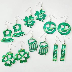 Wholesale St. Patrick's festival green March jewelry wooden simple hollow earrings