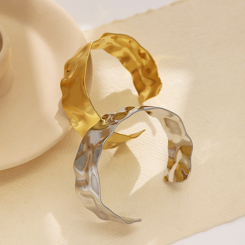 Wholesale stainless steel bracelet C-shaped retro gold open bracelet