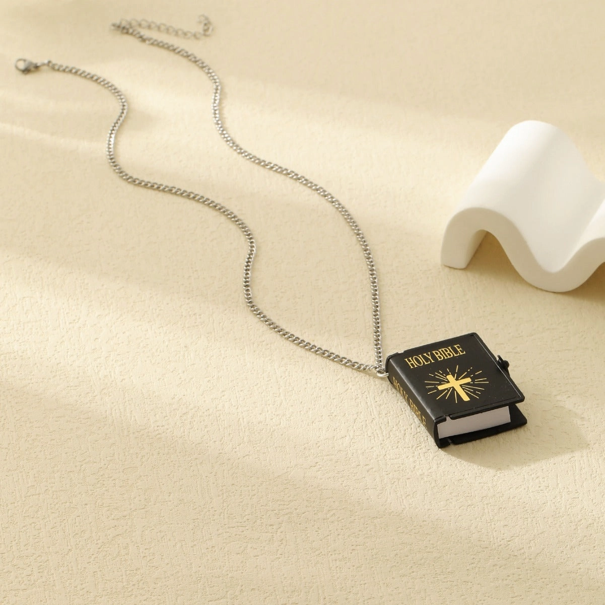 Wholesale stainless steel gold Bible cross necklace gift ladies jewelry