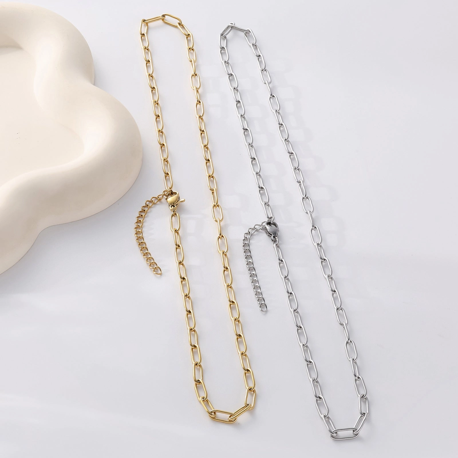 Wholesale Stainless steel gold-plated titanium steel chain