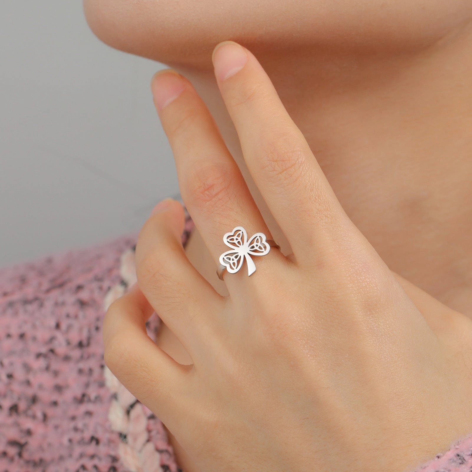Wholesale Stainless Steel Hollow Celtic Knot Clover Ring