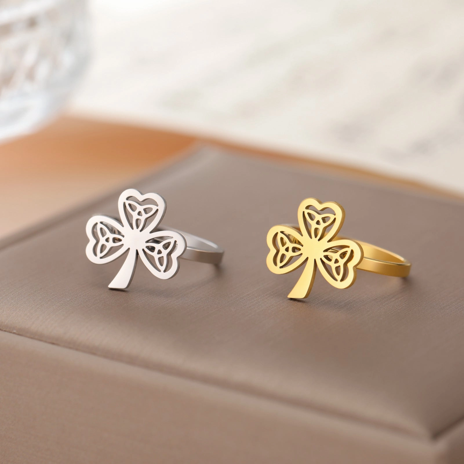Wholesale Stainless Steel Hollow Celtic Knot Clover Ring