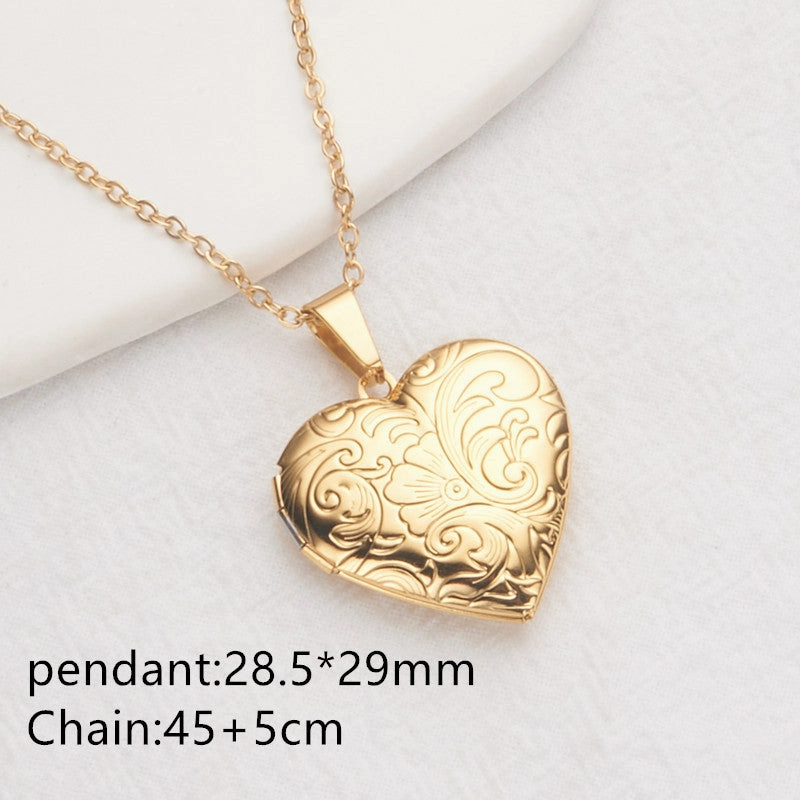 Wholesale Stainless Steel Necklace Gold Heart Pattern Frame Box Pendant O-Chain