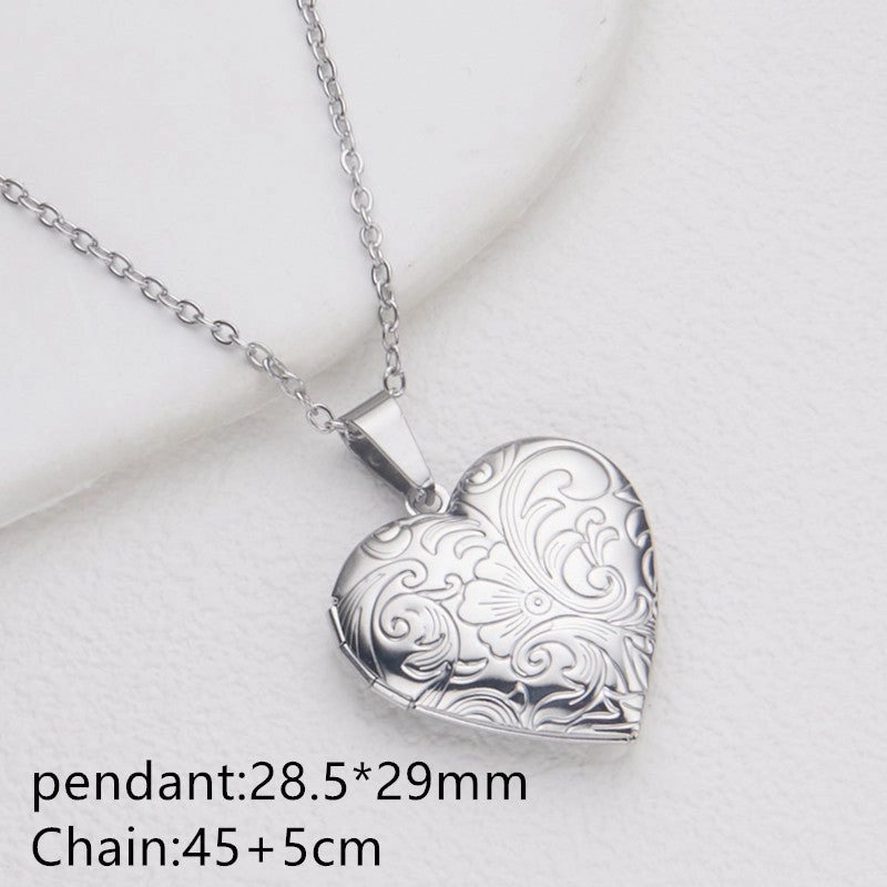 Wholesale Stainless Steel Necklace Gold Heart Pattern Frame Box Pendant O-Chain