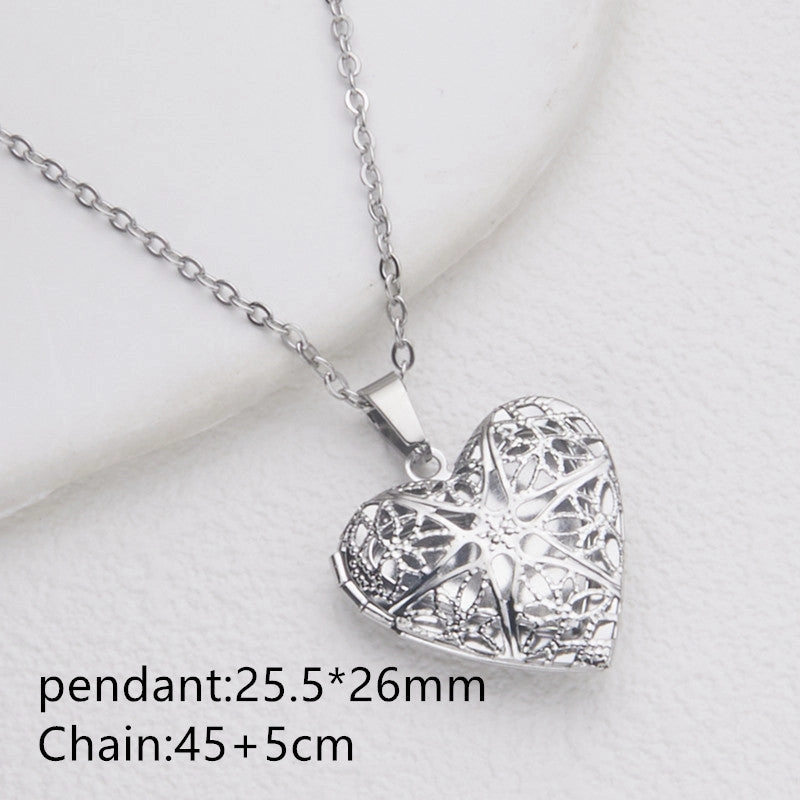 Wholesale Stainless Steel Necklace Gold Heart Pattern Frame Box Pendant O-Chain