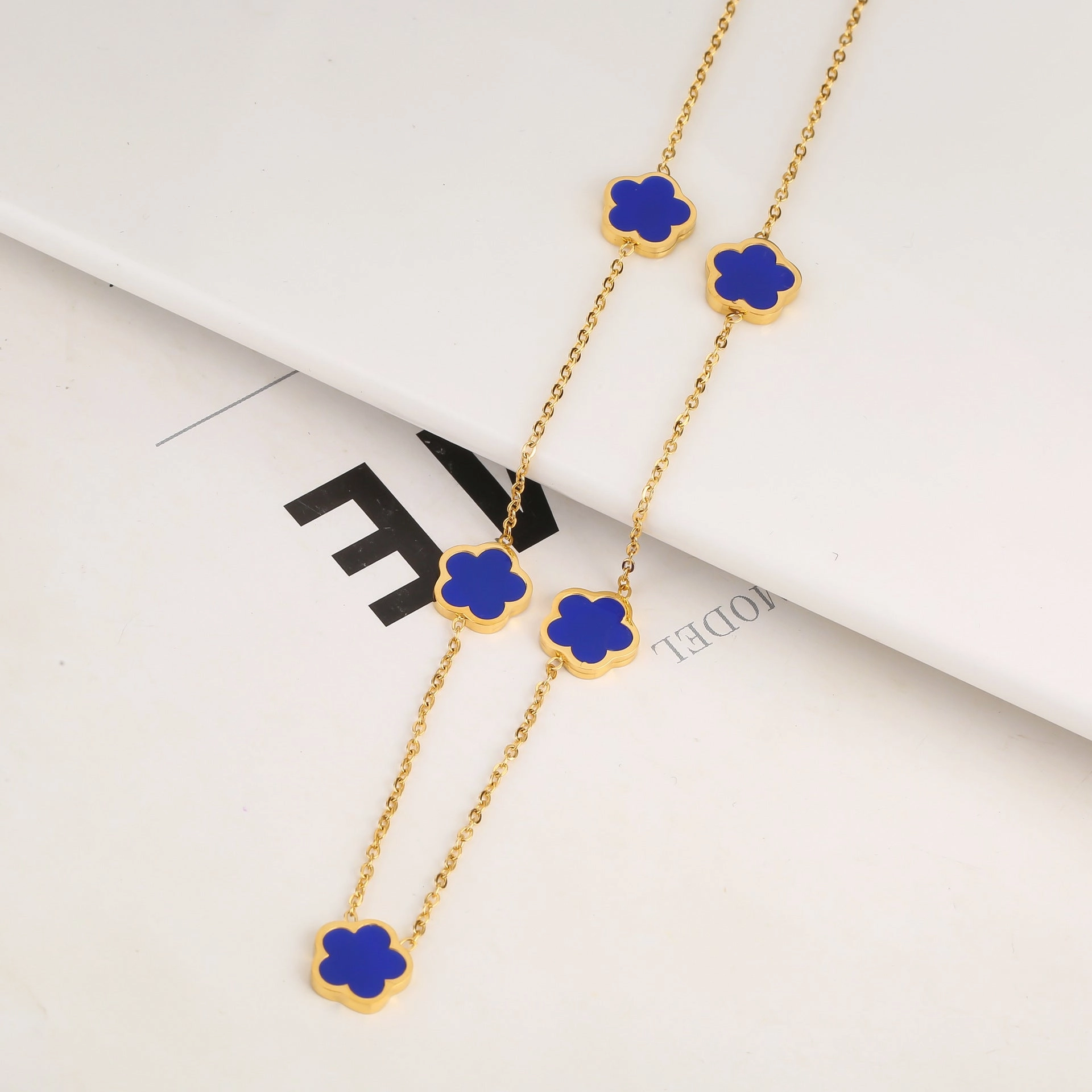 Wholesale Stainless Steel Plant Fritillaria Five Leaf Petal Bracelet Necklace Set