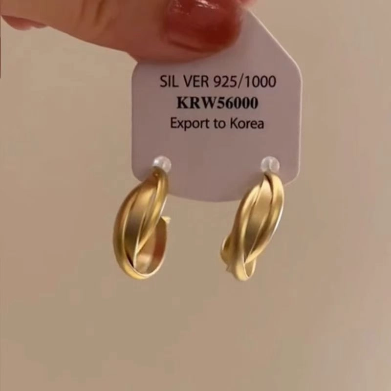 Wholesale Suitable for square face ~ retro matte golden earrings French hoop earrings