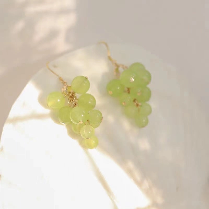 Wholesale Super cute and watery green grape earrings