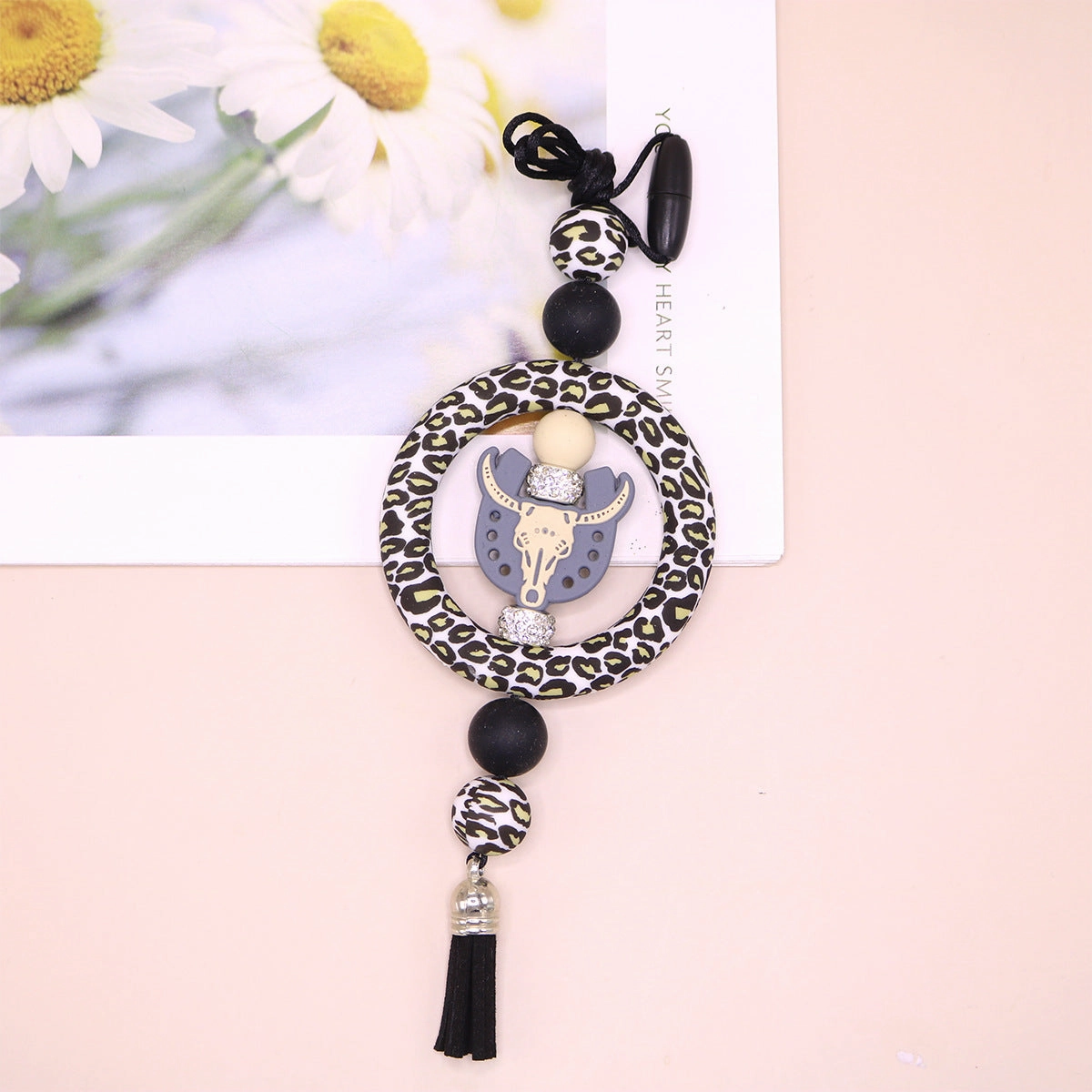 Wholesale Sweater Eco-friendly Silicone Circle Christmas Bull Head Cross Flower Creative Necklace