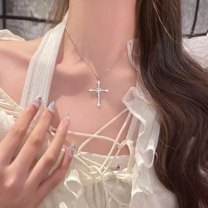 Wholesale Sweet and cool style hot girl cross diamond gothic style clavicle necklace